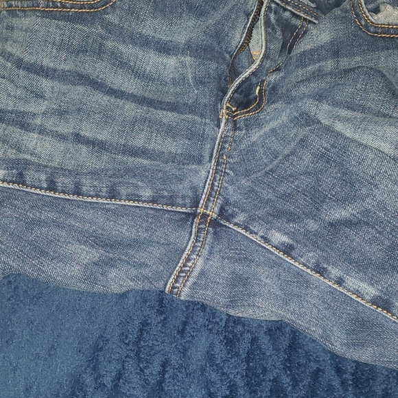 Jeans - Picture 2 of 5